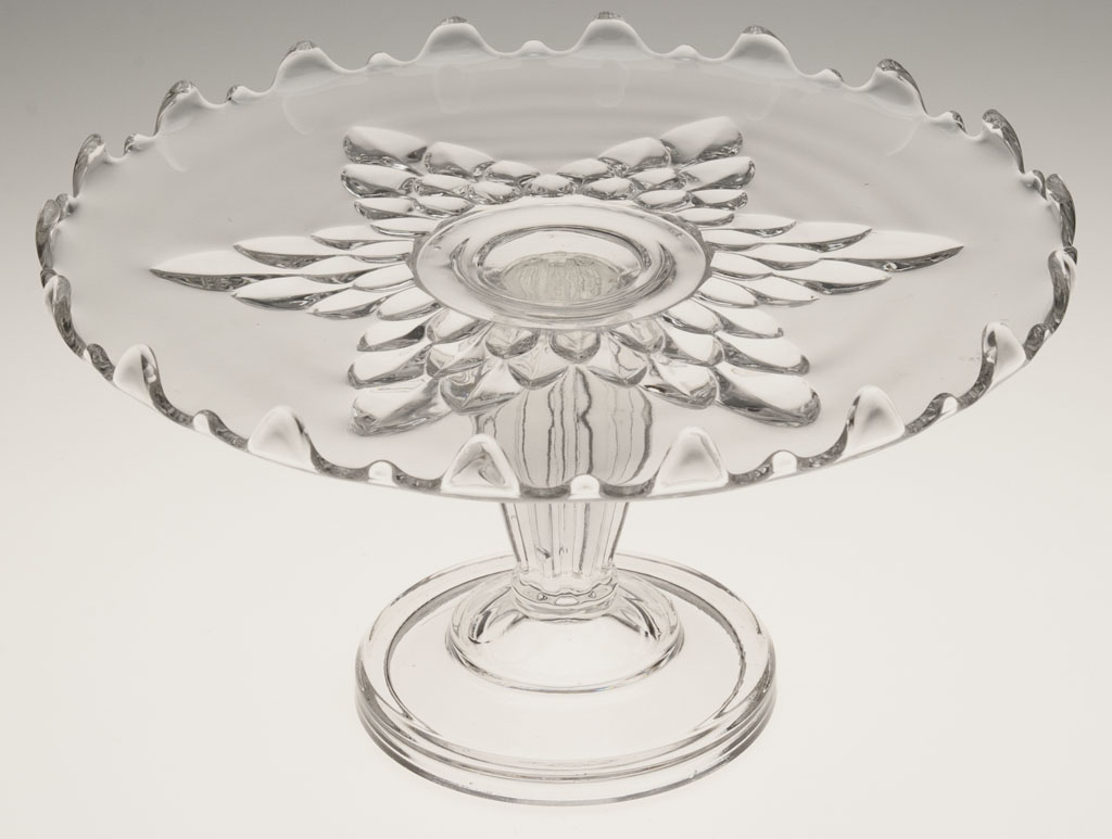 ARTICHOKE CAKE STAND