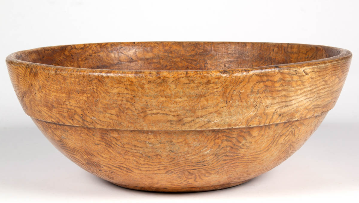 AMERICAN TURNED BURL TREENWARE BOWL