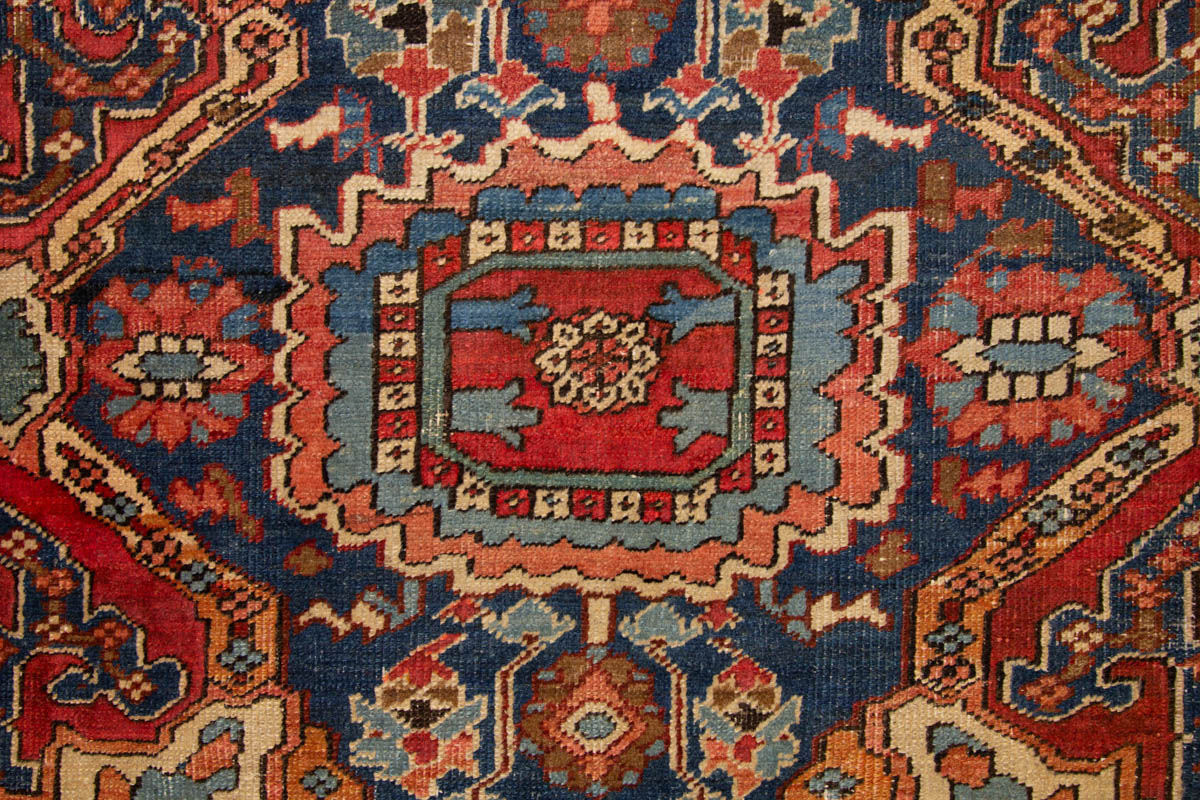 ANTIQUE PERSIAN ORIENTAL ROOM-SIZE RUG / CARPET