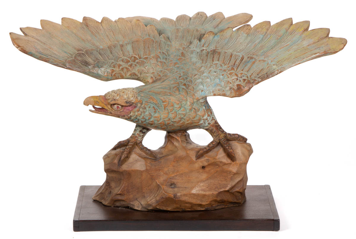 AMERICAN FOLK ART CARVED AND PAINTED WOODEN EAGLE