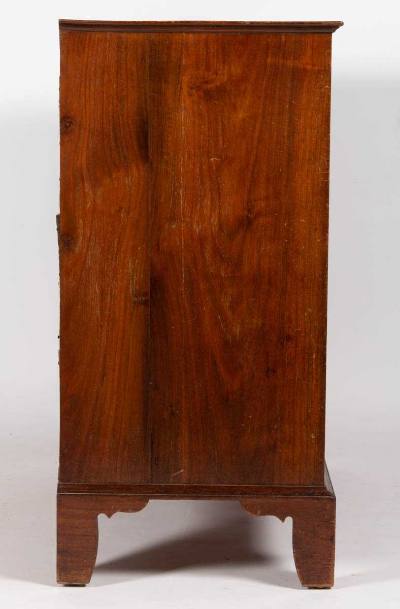 SOUTHERN CHIPPENDALE WALNUT CHEST OF DRAWERS
