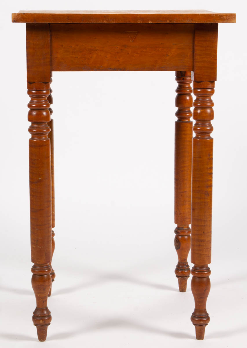 AMERICAN FIGURED MAPLE STAND TABLE