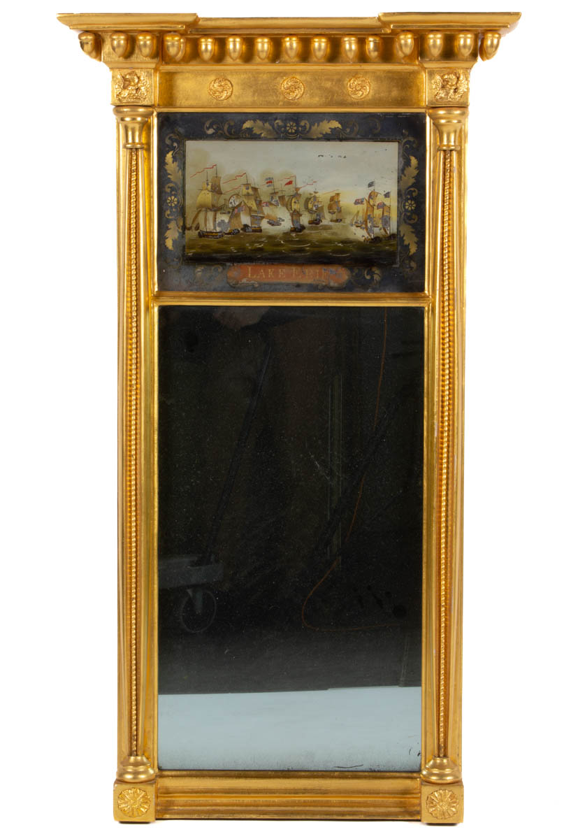 AMERICAN FEDERAL GILTWOOD LOOKING GLASS / WALL MIRROR