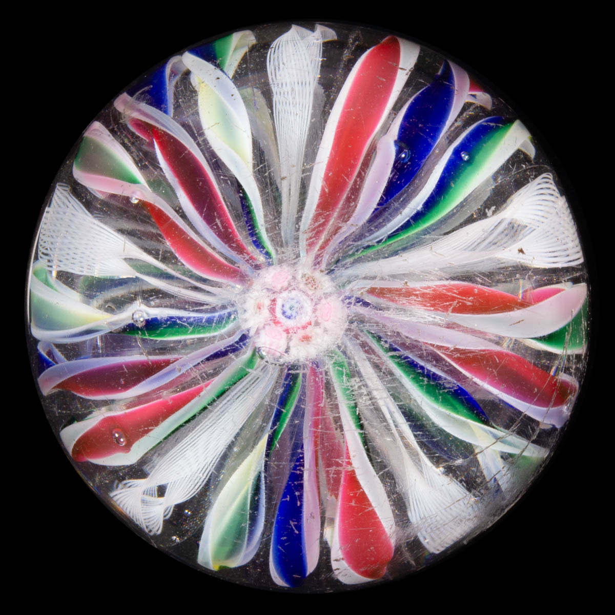 ANTIQUE NEW ENGLAND CROWN ART GLASS PAPERWEIGHT