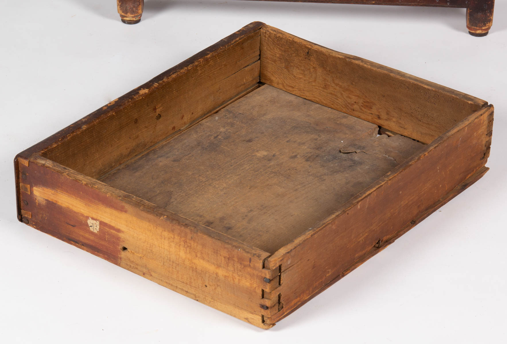 NEW ENGLAND PAINTED PINE TAVERN / WORK TABLE