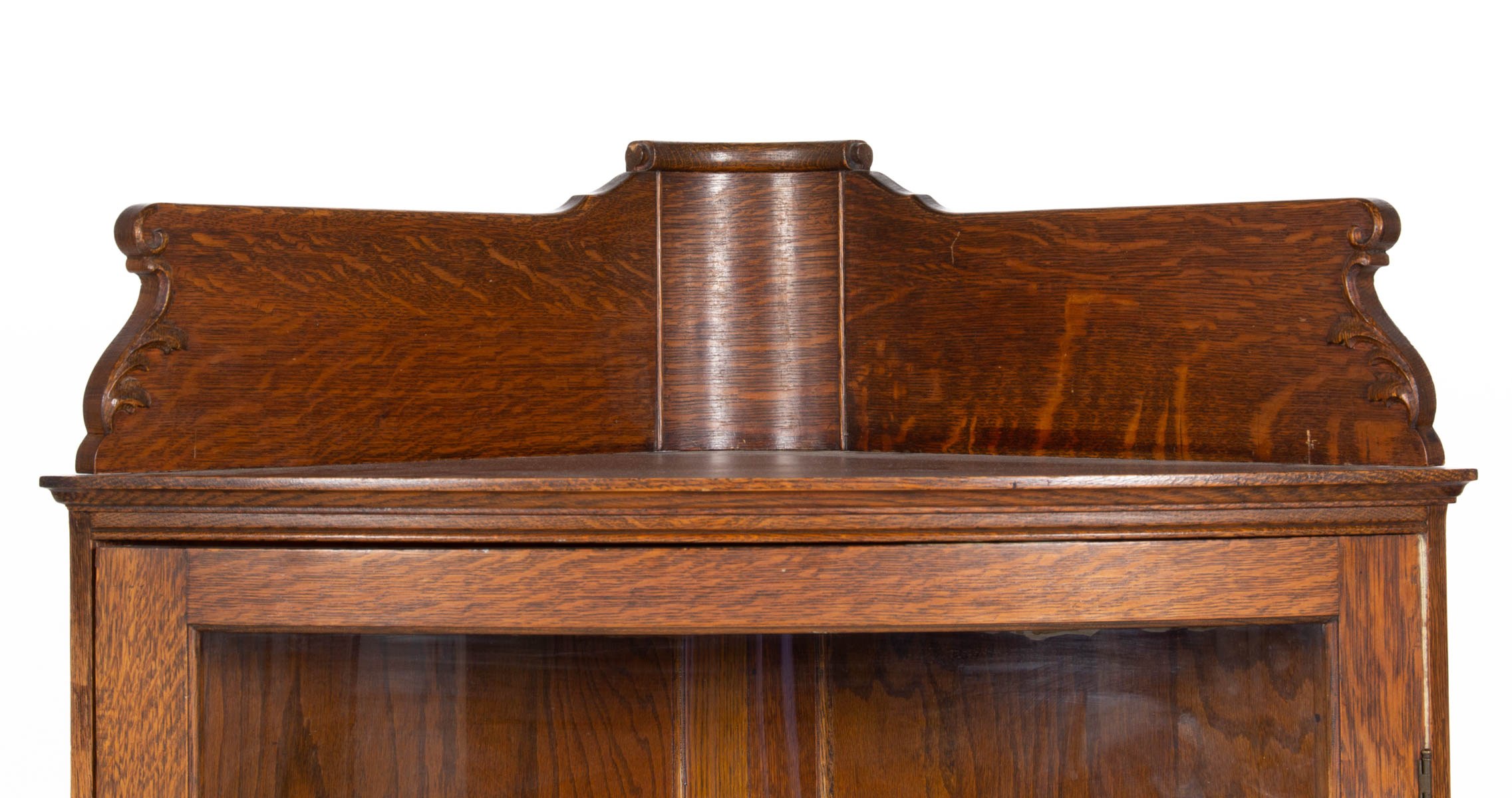 AMERICAN VICTORIAN OAK CORNER DIMINUTIVE CHINA PRESS
