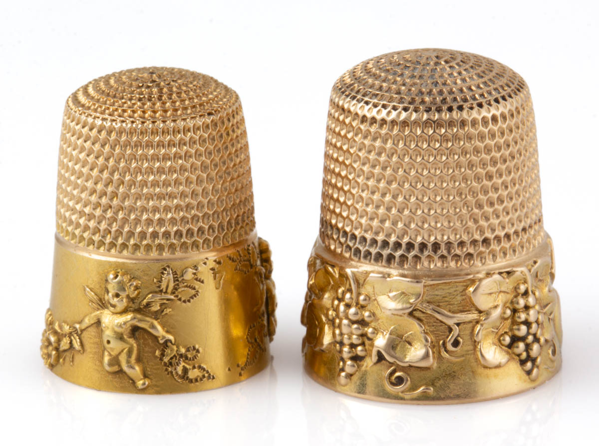 SIMONS BROTHERS 14K YELLOW GOLD SEWING THIMBLES, LOT OF TWO