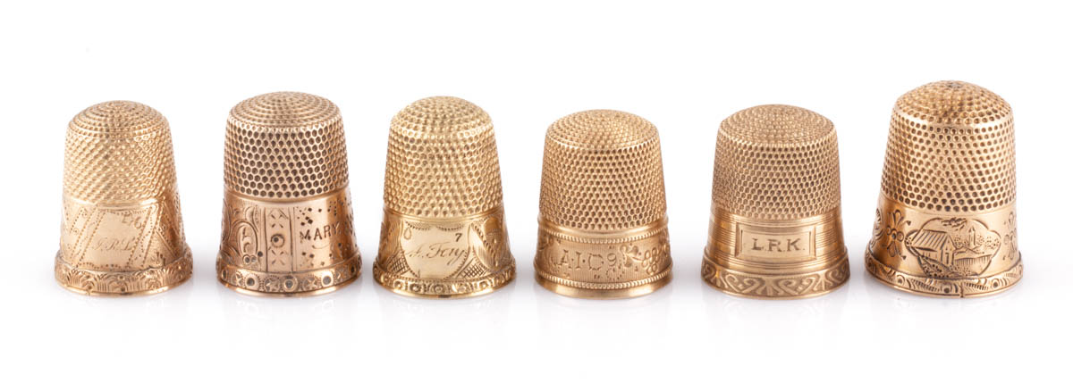 ASSORTED 10K-14K YELLOW GOLD SEWING THIMBLES, LOT OF SIX