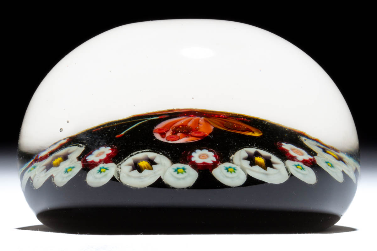 PAUL YSART (SCOTTISH, 1904-1979) ATTRIBUTED BUTTERFLY LAMPWORK AND MILLEFIORI ART GLASS PAPERWEIGHT