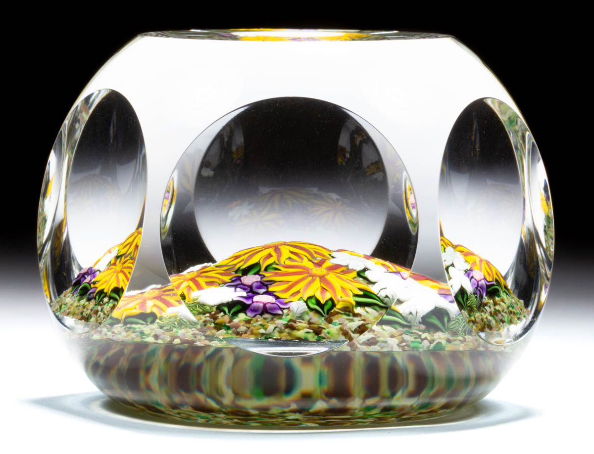 RICHARD LOESEL (FRENCH, XX/XXI) FLORAL BOUQUET LAMPWORK STUDIO ART GLASS PAPERWEIGHT