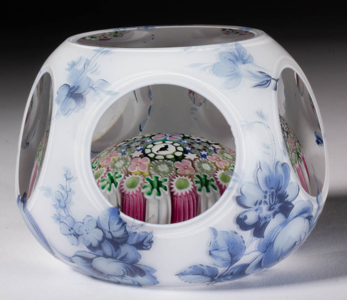 DAMON MACNAUGHT (AMERICAN, B. 1975) MUSHROOM MILLEFIORI STUDIO ART GLASS PAPERWEIGHT
