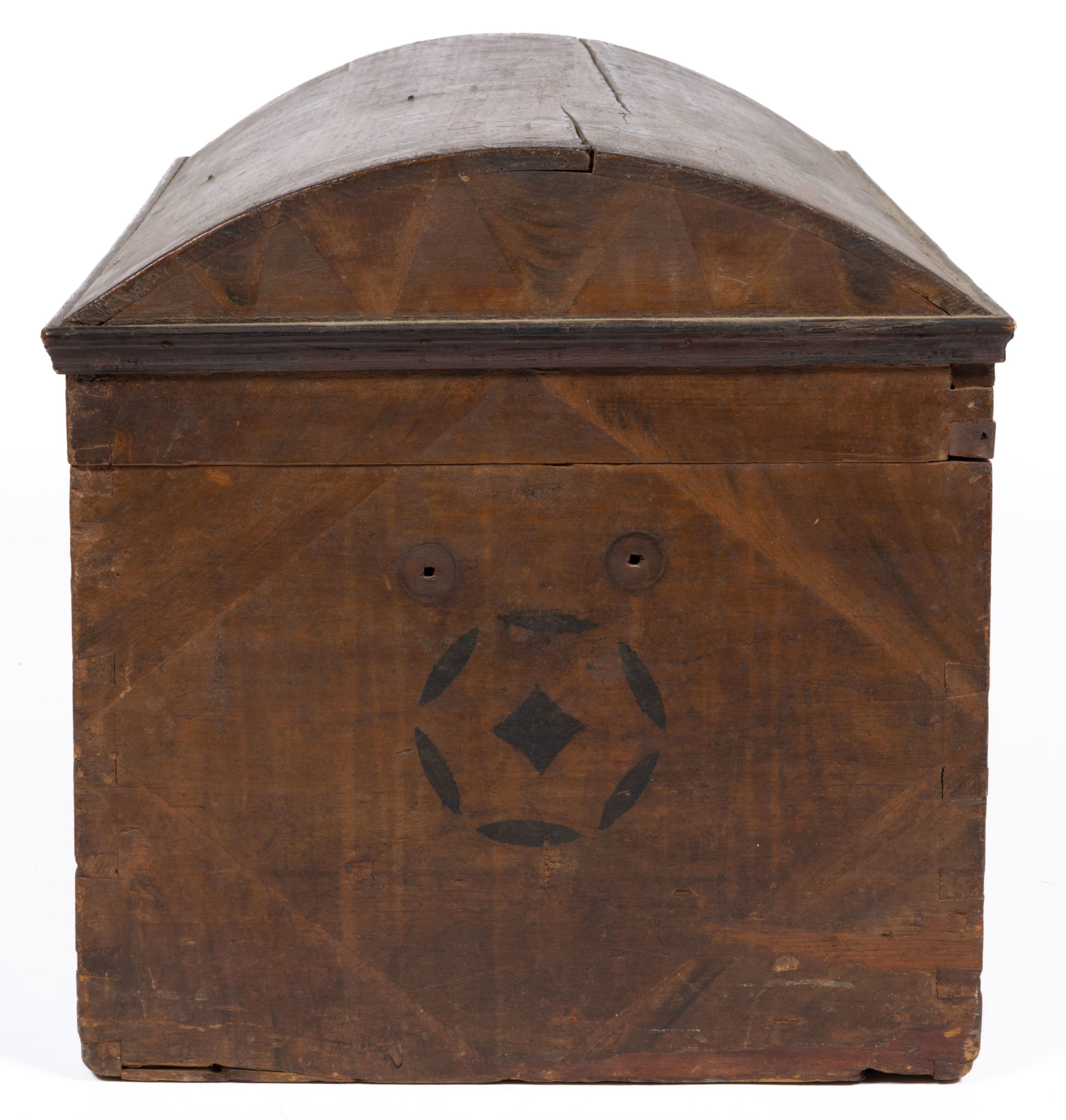 NEW ENGLAND PAINT-DECORATED DOME-TOP BOX,