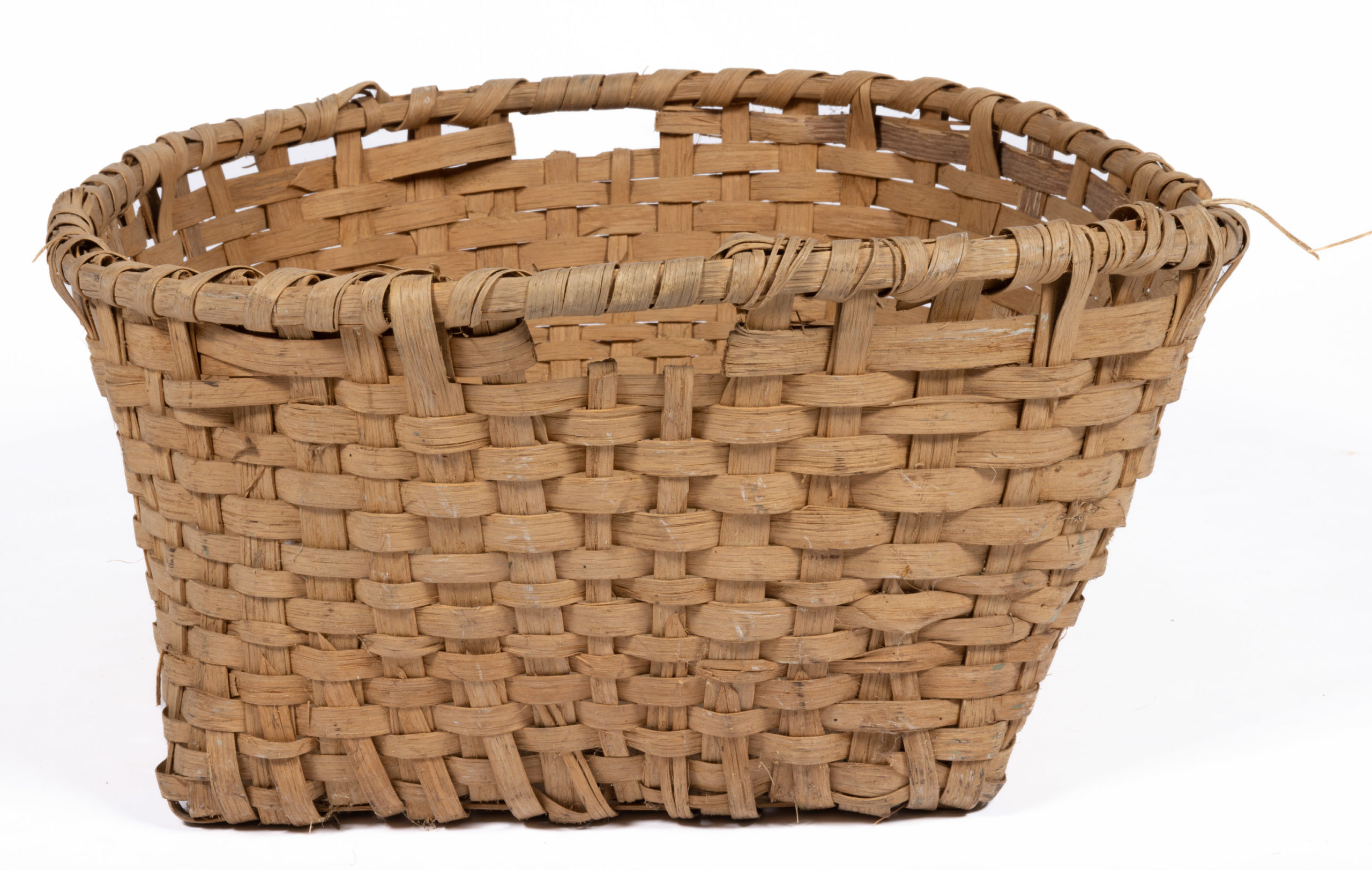 SOUTHERN STAVE-TYPE WOVEN-SPLINT LARGE BASKET,