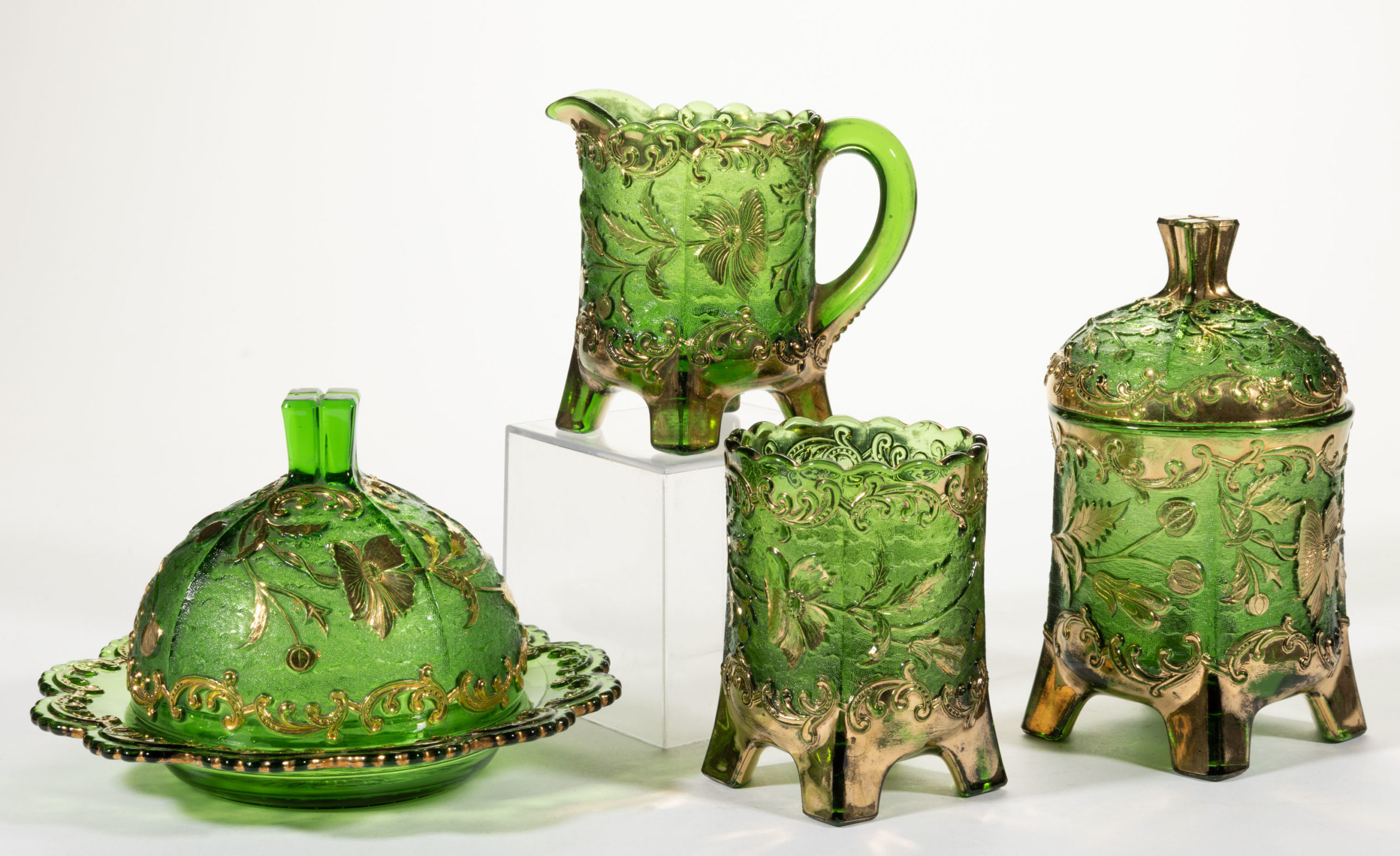 BOHEMIAN / FLORADORA FOUR-PIECE TABLE SET,
