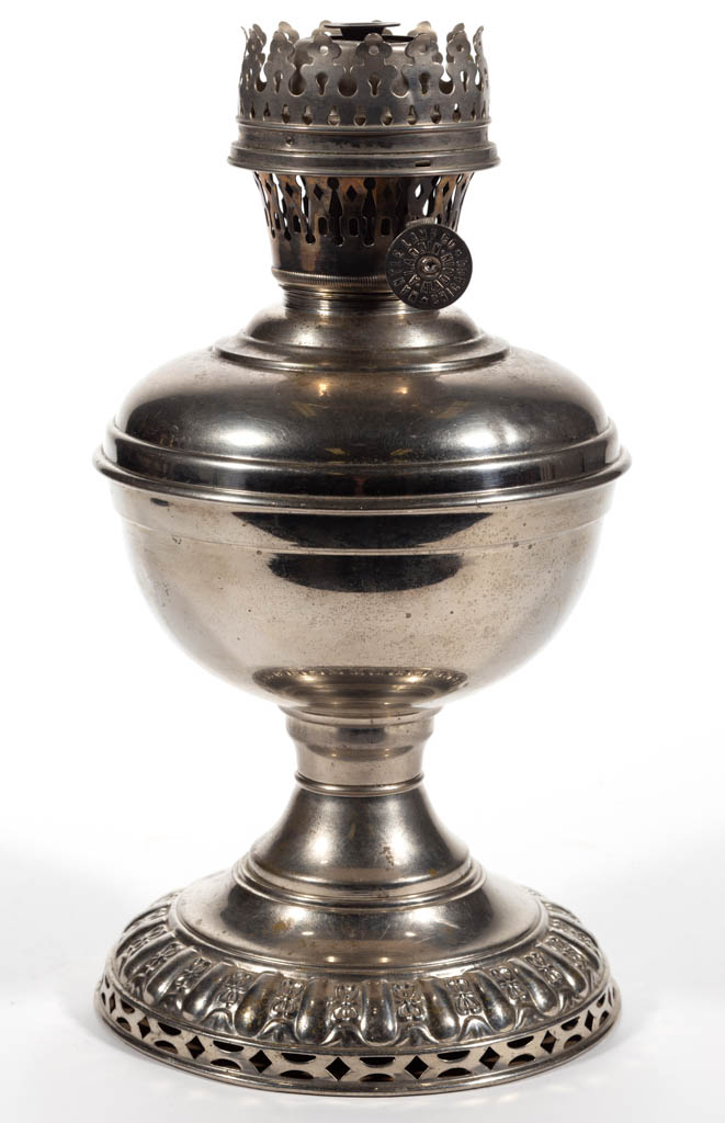 ALADDIN MODEL 1 ONE AND ONE HALF QUART NICKEL KEROSENE STAND LAMP