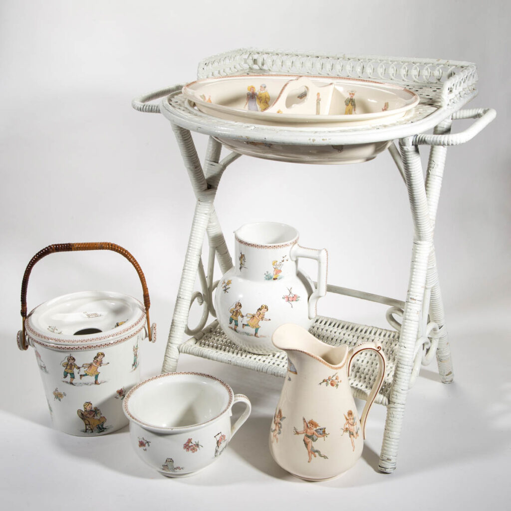 VILLEROY & BOCH KATE GREENAWAY CERAMIC CHILDREN’S TOY CHAMBER / WASH SET, LOT OF FOUR